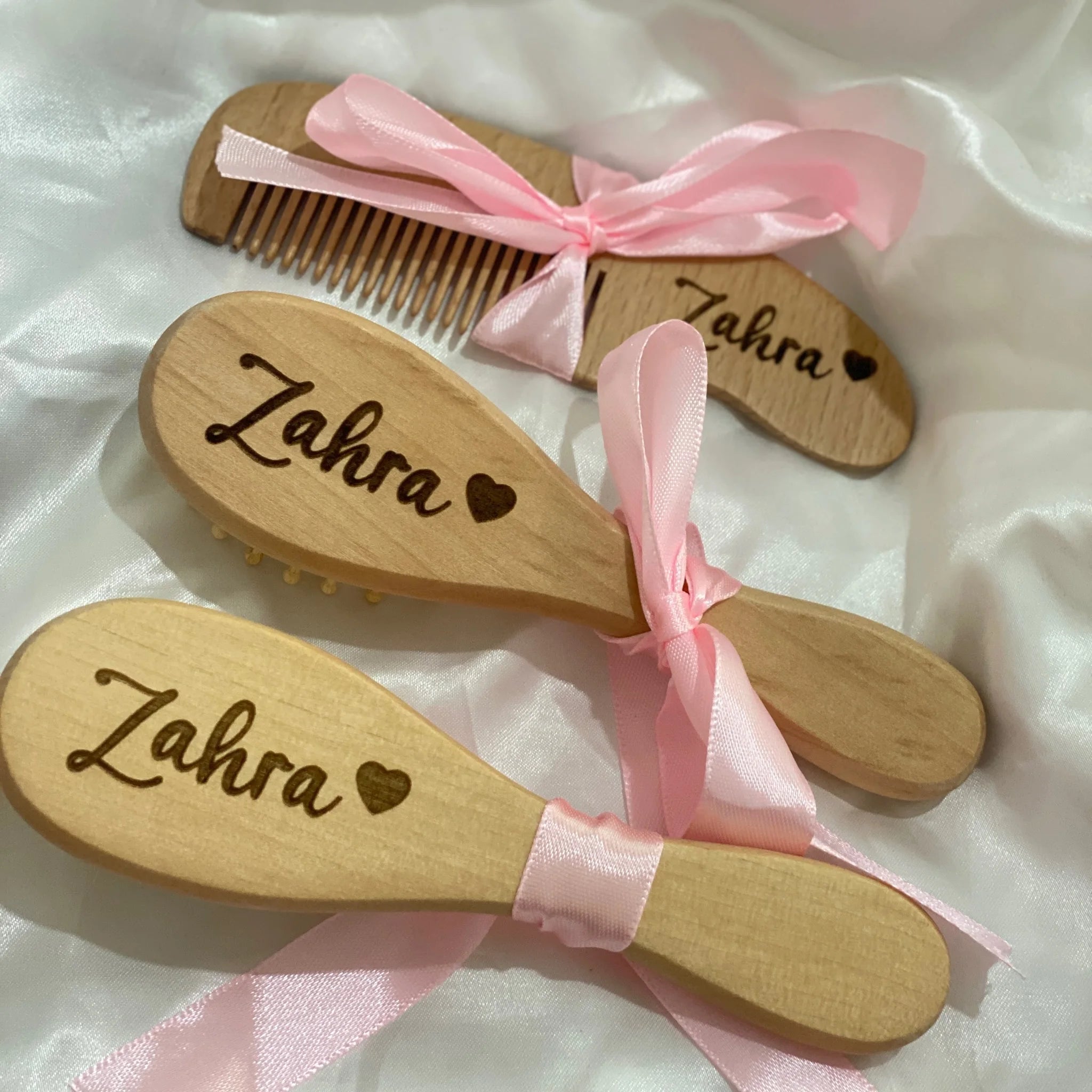 CS™ Baby Engraved wooden hairbrush