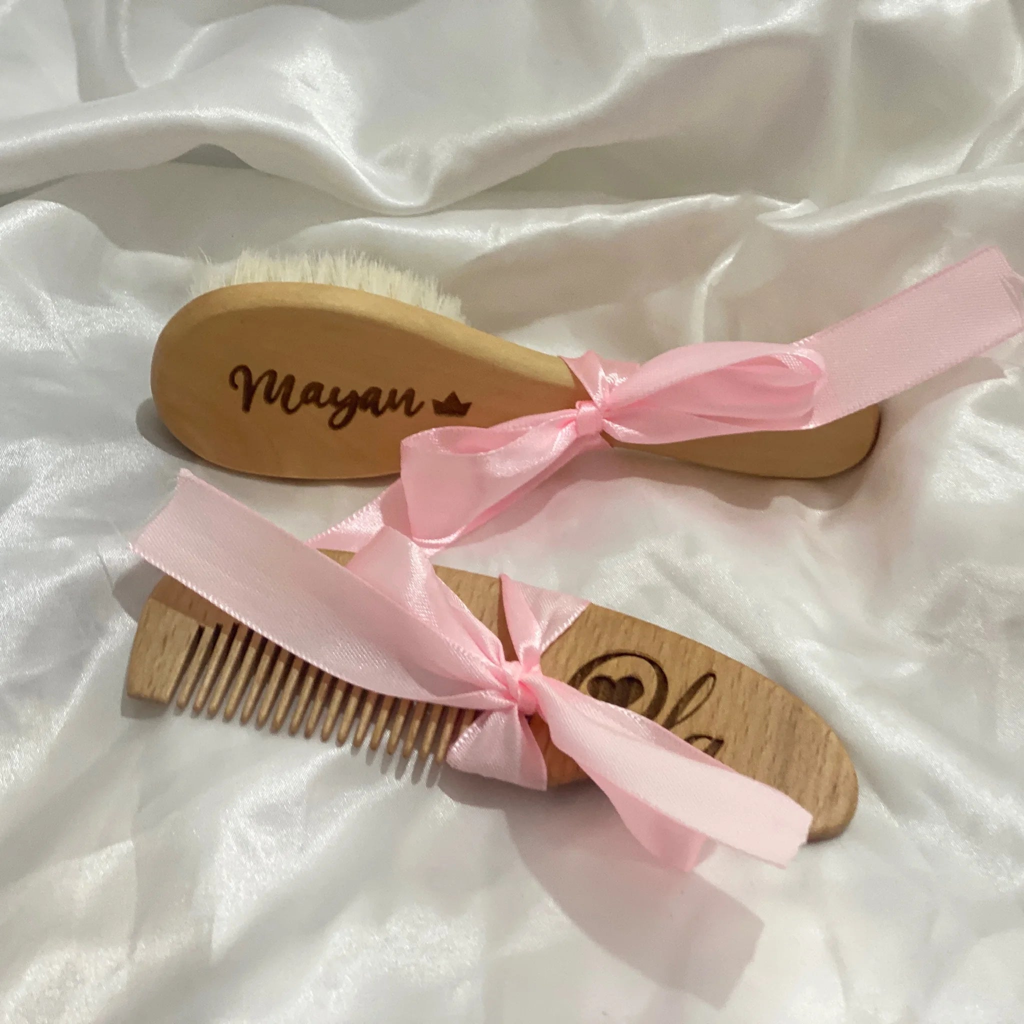 CS™ Baby Engraved wooden hairbrush